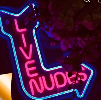 cream pie, 25  female escort, Wausau